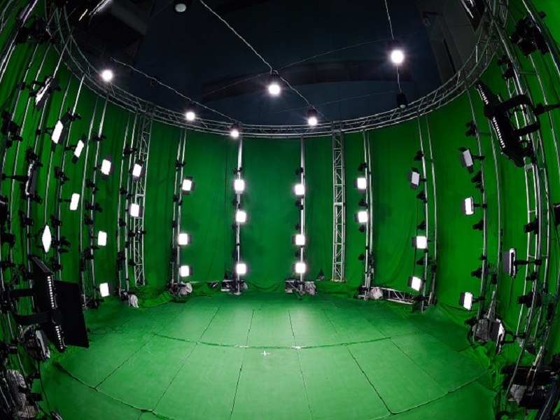 Multi-view Dynamic Dome System
Using more than 72 cameras for dynamic human reconstruction